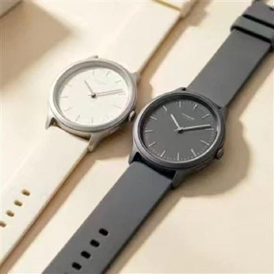 Đồng hồ dây đeo silicon tròn